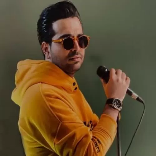 دانلود آهنگ از تو فقط یه خاطره موند از فرزاد فرخ